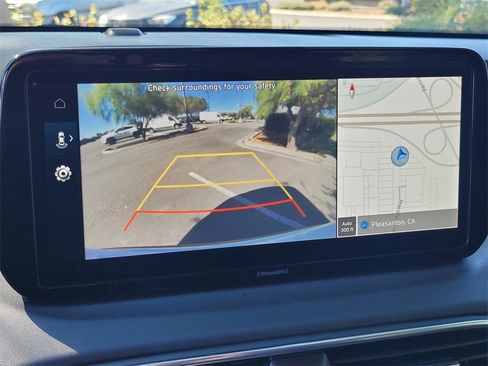 Used 2023 Hyundai Santa Fe SEL image 21