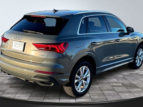 Used 2023 Audi Q3 2.0T Premium image 5