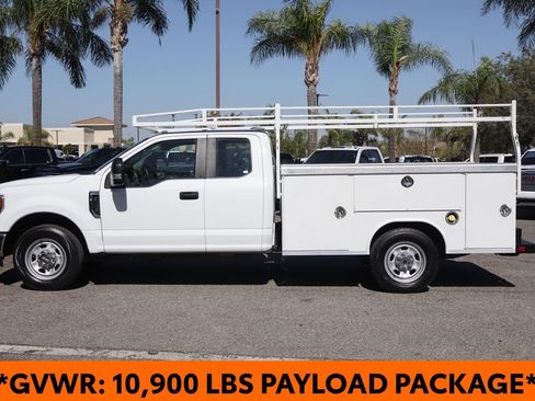 Used 2022 Ford F350 XL w/ Power Equipment Group RWD image 5