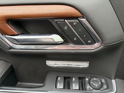 Used 2023 GMC Sierra 1500 Denali image 19