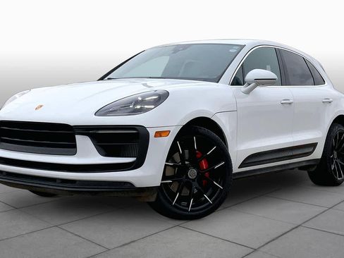 Used 2022 Porsche Macan S w/ Premium Package Plus AWD/4WD image 1