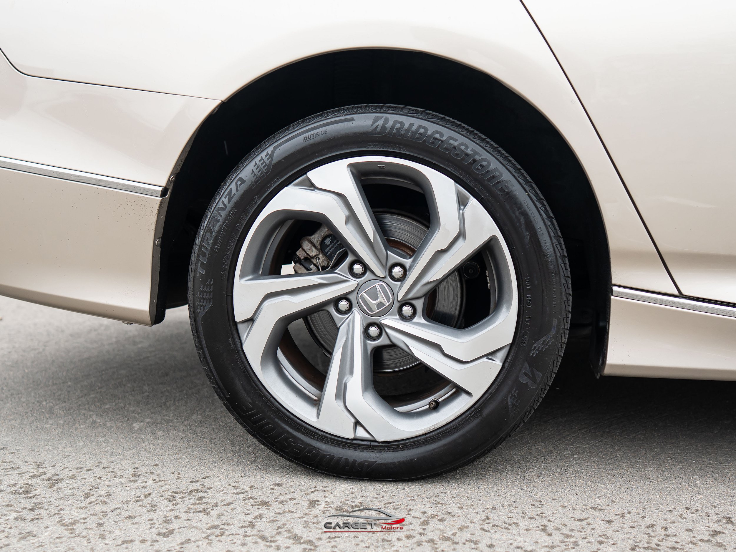 Used 2020 Honda Accord EX image 11