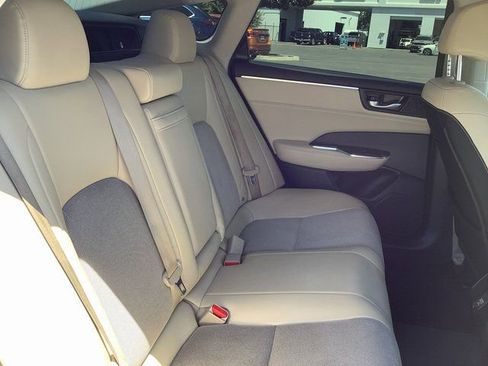 Used 2019 Honda Clarity Plug-In Hybrid image 34