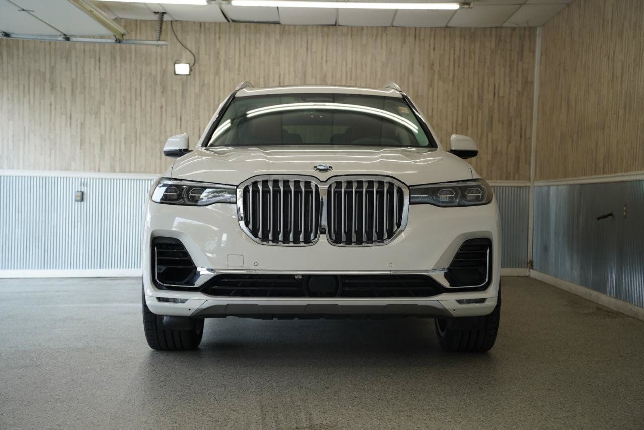 Used 2019 BMW X7 xDrive40i w/ Premium Package AWD/4WD image 2