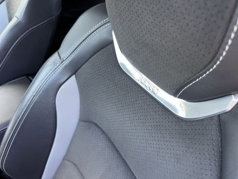 Used 2021 Chevrolet Camaro SS image 22