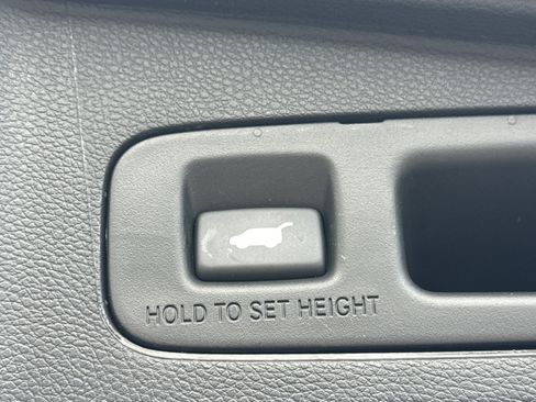 Used 2022 Honda CR-V Touring image 13