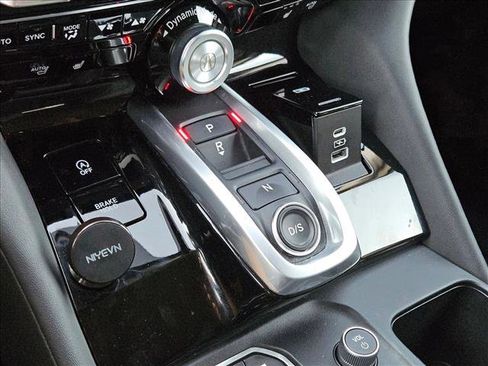 Used 2024 Acura MDX FWD w/ Technology Package image 12