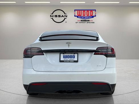 Used 2022 Tesla Model X Plaid AWD/4WD image 2