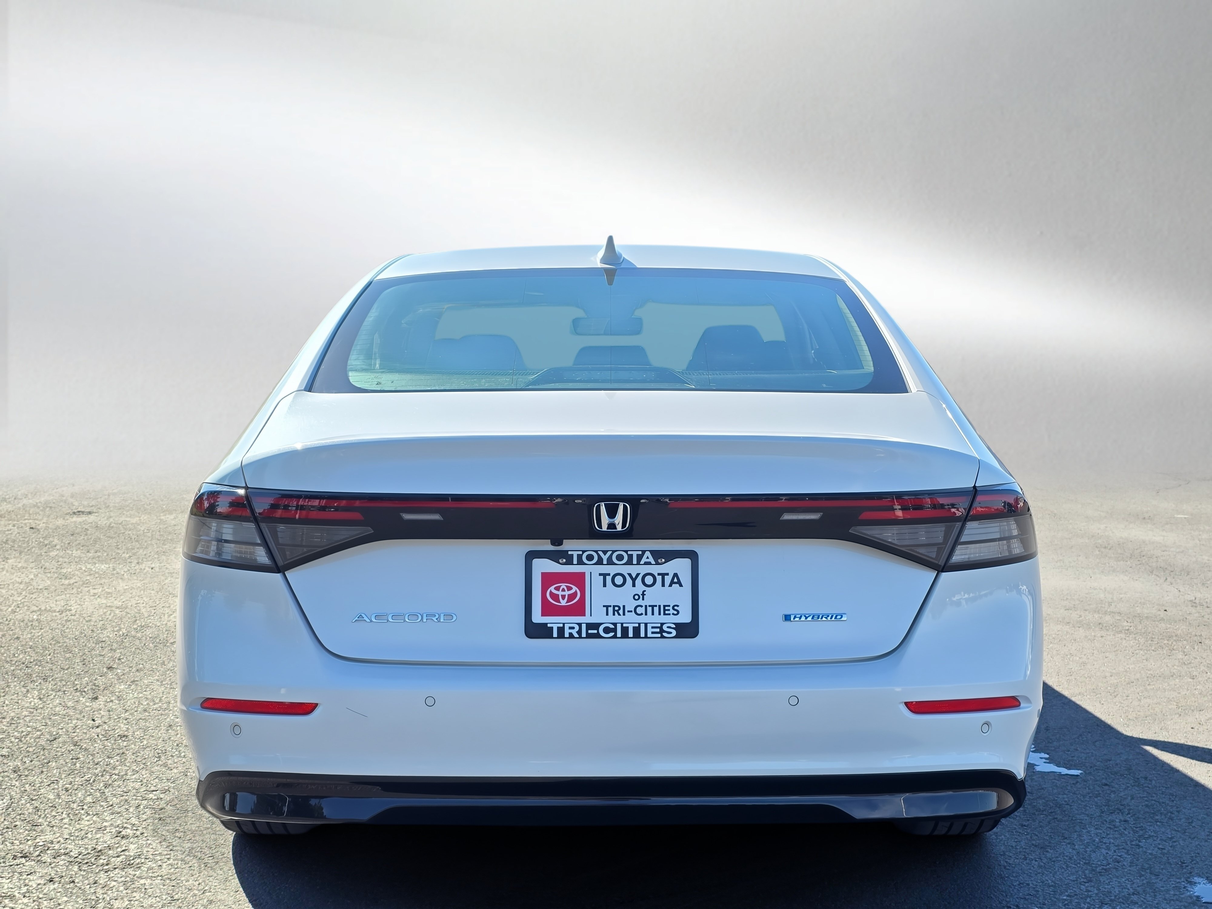 Used 2023 Honda Accord EX-L image 4