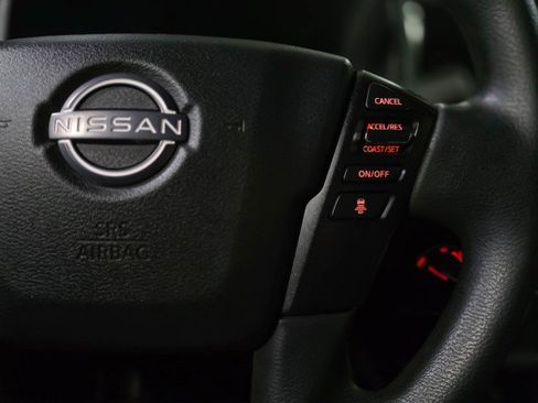 Used 2023 Nissan Frontier SV w/ Midnight Edition Package image 21