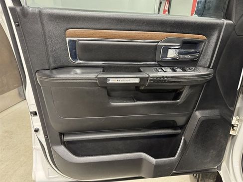 Used 2017 RAM 2500 Laramie image 14