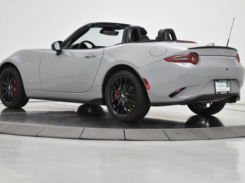 Certified 2025 MAZDA MX-5 Miata Club w/ Brembo/BBS Recaro Package RWD image 18