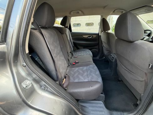 Used 2016 Nissan Rogue S AWD/4WD image 27