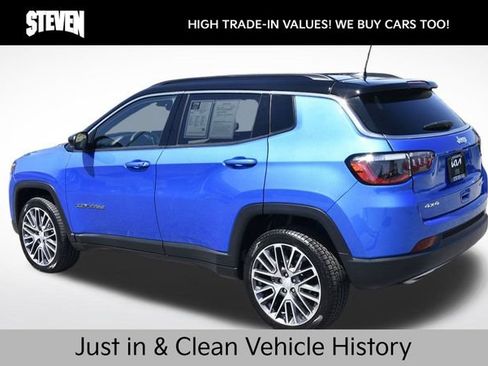 Used 2023 Jeep Compass Limited w/ Elite Group AWD/4WD image 3
