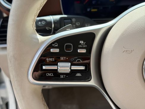 Used 2020 Mercedes-Benz E 450 4MATIC Wagon image 25