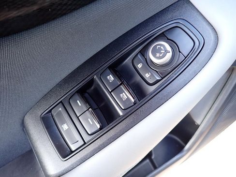 Used 2025 Subaru Outback Premium AWD/4WD image 15