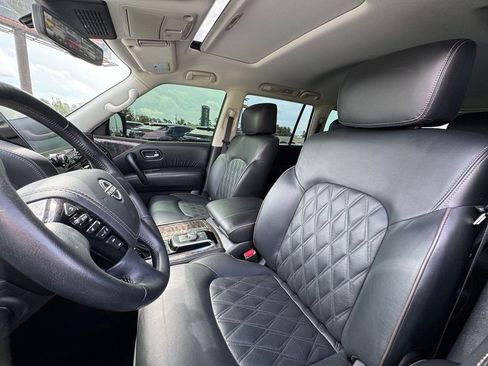 Used 2022 Nissan Armada Platinum w/ Captain's Chairs Package RWD image 16