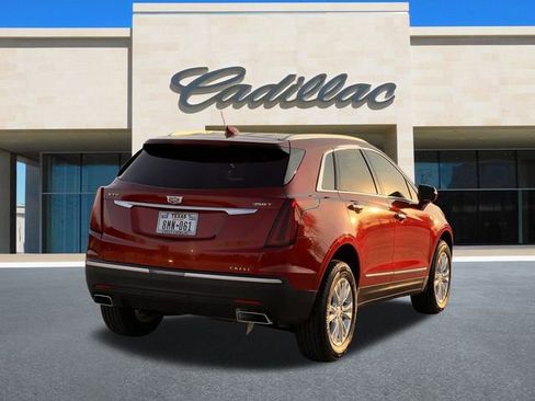 New 2026 Cadillac XT5 Luxury FWD image 3