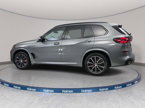 New 2026 BMW X5 xDrive50e w/ M Sport Package image 7