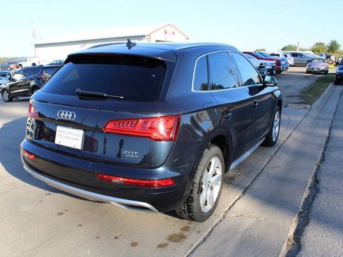 Used 2018 Audi Q5 2.0T Premium Plus w/ Premium Plus Package AWD/4WD image 6