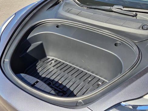 Used 2021 Tesla Model 3 Standard Range Plus image 22