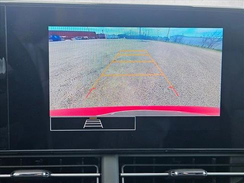 New 2026 Chevrolet Trax RS w/ Sunroof Package image 13