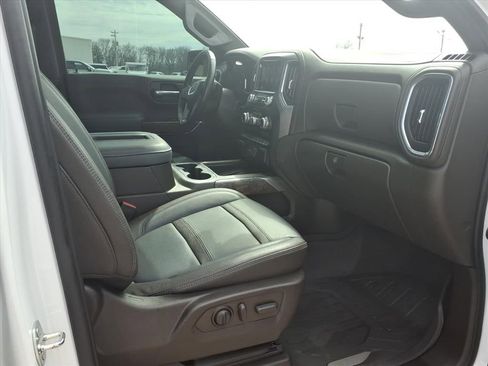 Used 2022 GMC Sierra 1500 Denali w/ Denali Premium Package image 12