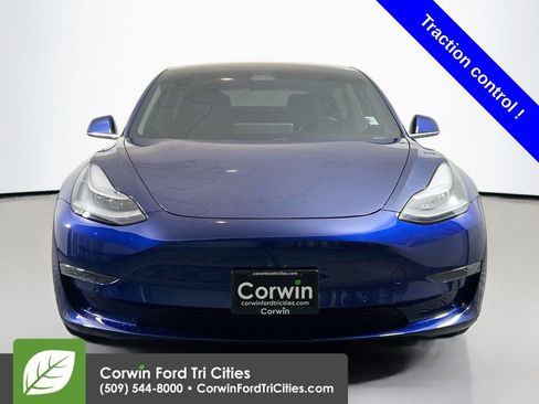 Used 2018 Tesla Model 3 Long Range image 4