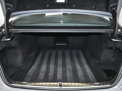 Used 2022 BMW 750i xDrive w/ Executive Package image 89