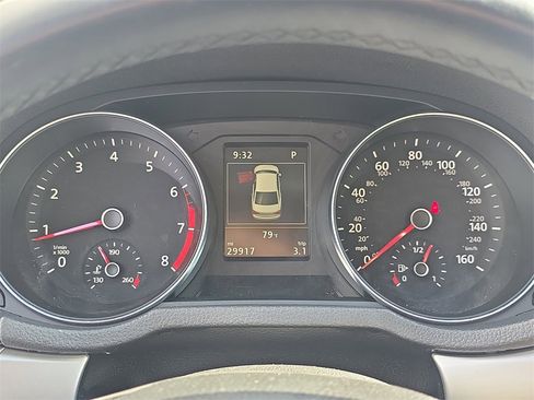 Used 2019 Volkswagen Passat 2.0T Wolfsburg w/ Wheels & Sunroof Package image 27