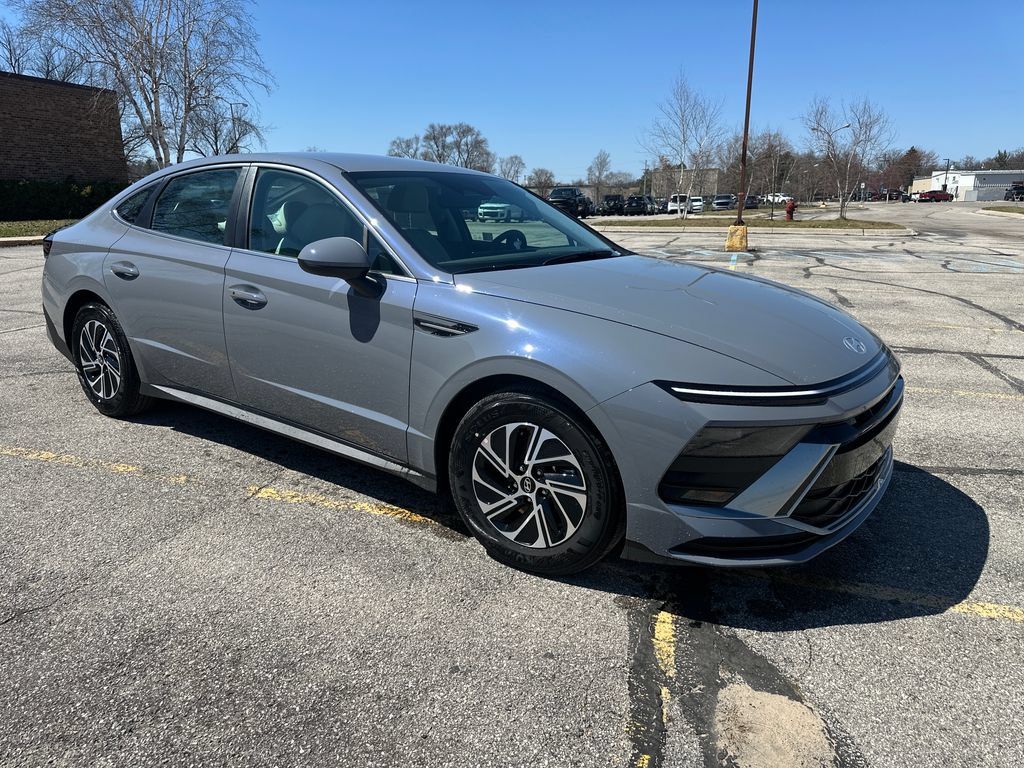 New 2026 Hyundai Sonata Blue FWD image 7