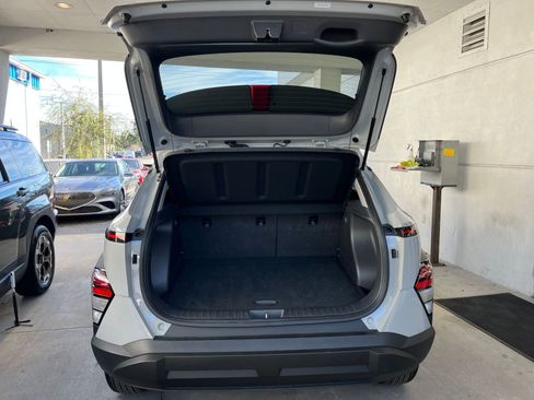 Used 2025 Hyundai Kona SEL image 31