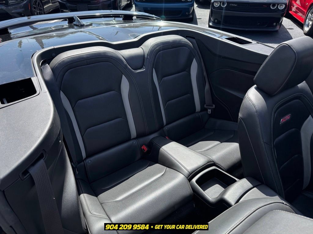 Used 2019 Chevrolet Camaro SS RWD image 32