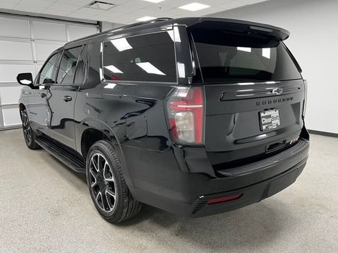 Used 2024 Chevrolet Suburban RST AWD/4WD image 7