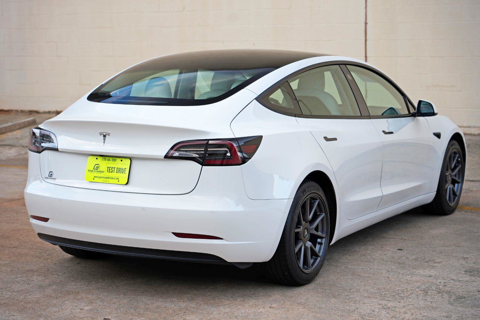 Used 2021 Tesla Model 3 Standard Range Plus RWD image 52