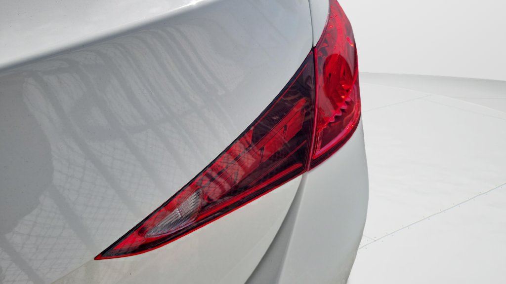 Used 2022 Mercedes-Benz C 300 Sedan image 9