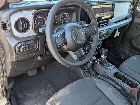 New 2026 Jeep Gladiator Sport AWD/4WD image 14