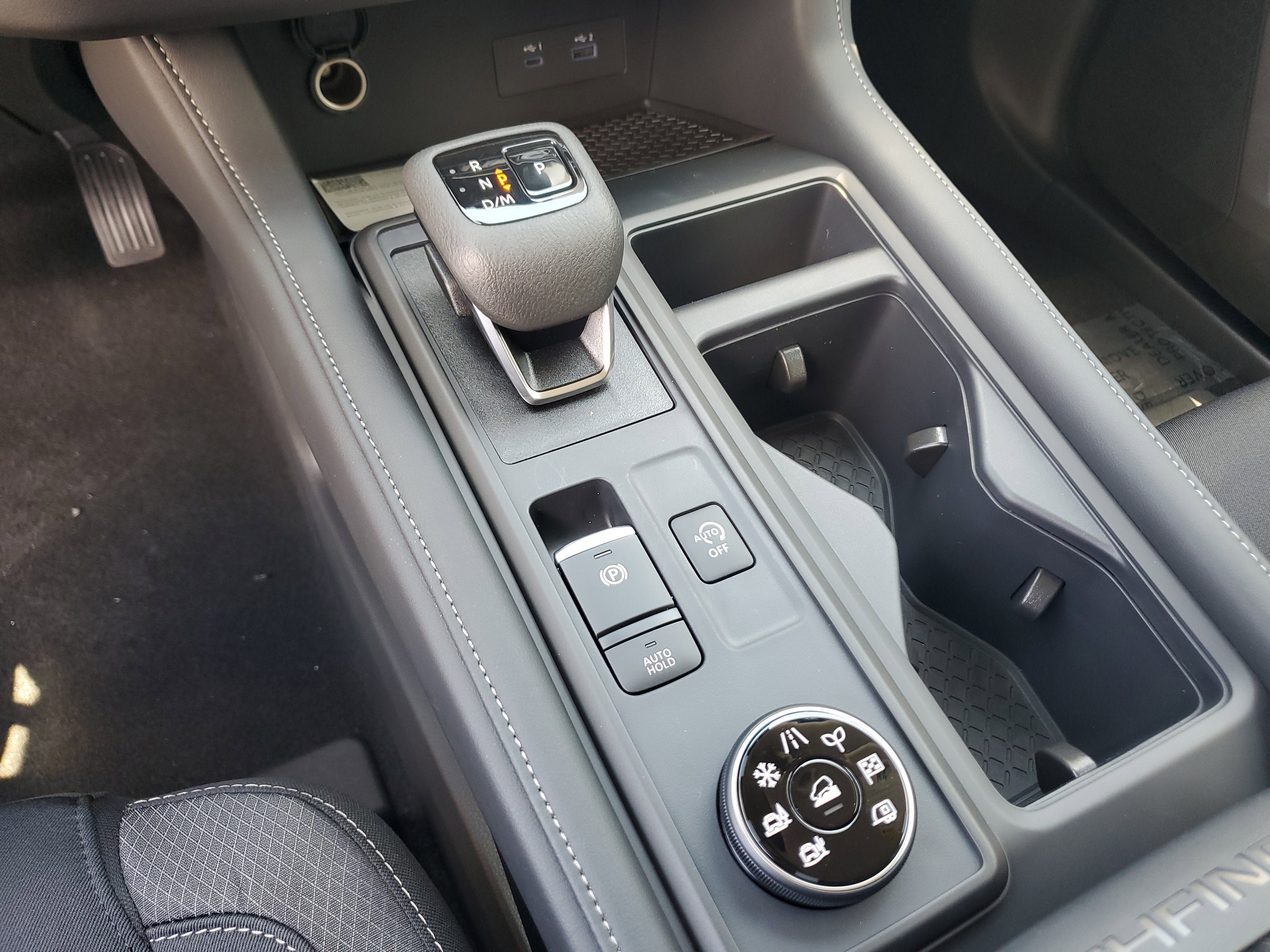 New 2025 Nissan Pathfinder S AWD/4WD image 19
