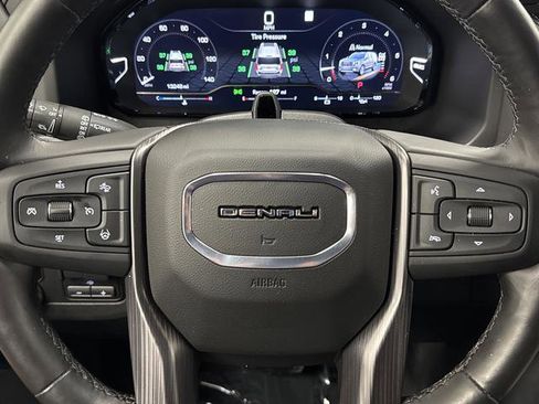 Used 2024 GMC Yukon XL Denali Ultimate image 19