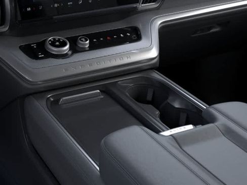 New 2026 Ford Expedition Active AWD/4WD image 15