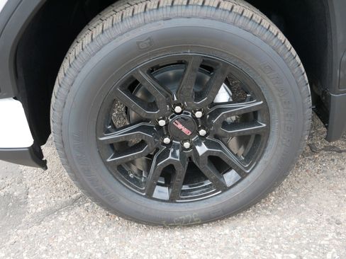 New 2026 GMC Sierra 1500 Elevation AWD/4WD image 9