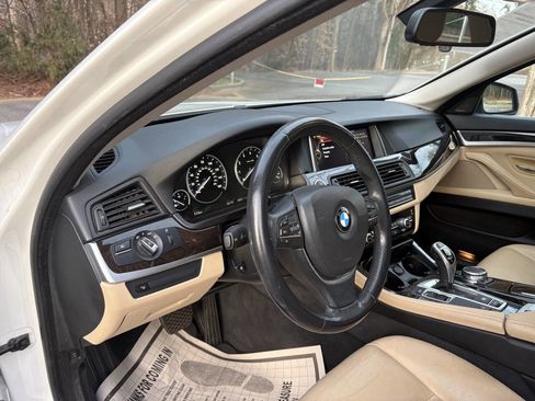 Used 2016 BMW 528i Sedan image 9