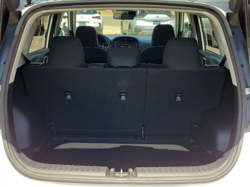 Used 2025 Kia Soul LX w/ LX Technology Package FWD image 12
