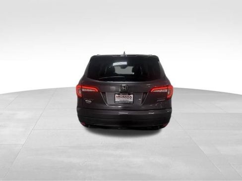 Used 2021 Honda Pilot Special Edition image 7