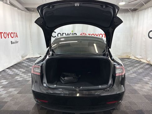 Used 2019 Tesla Model 3 Mid Range RWD image 17