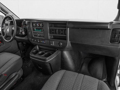 New 2026 Chevrolet Express 3500 LS RWD image 10