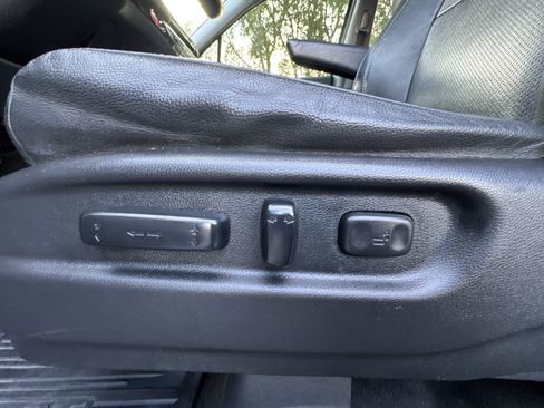 Used 2022 Honda Pilot Elite image 12