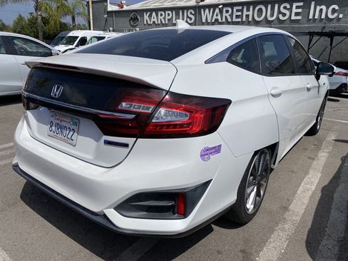 Used 2018 Honda Clarity Plug-In Hybrid image 7