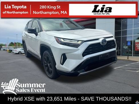 Used 2023 Toyota RAV4 XSE AWD/4WD image 1