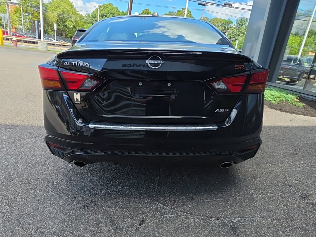 Certified 2023 Nissan Altima 2.5 SR AWD/4WD image 5